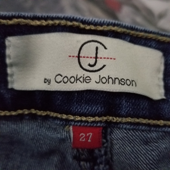 CJ COOKIE JOHNSON | Rejoice Slouchy Boyfriend crop - Picture 7 of 10